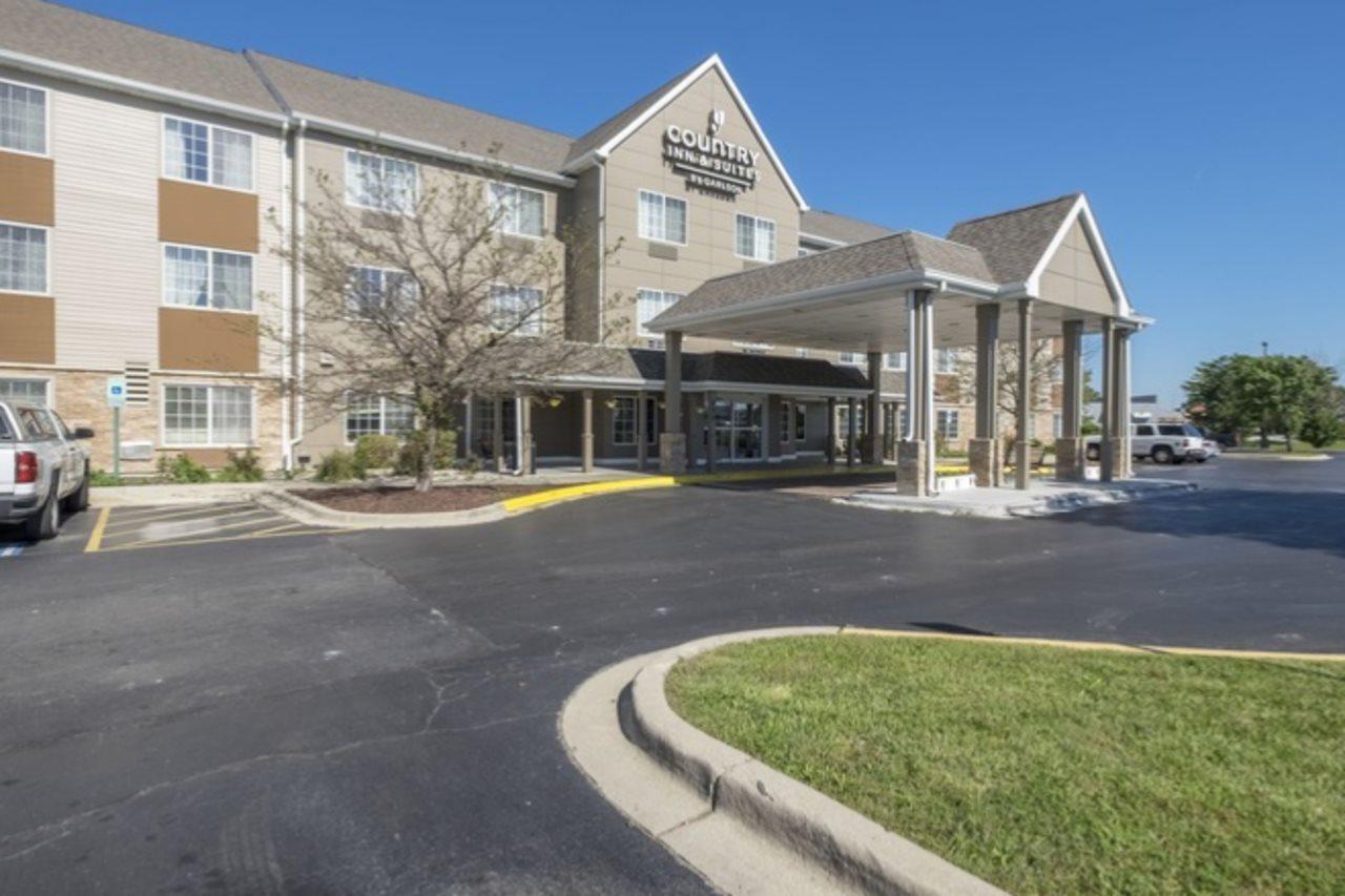 Holiday Inn Express & Suites Chicago - Matteson By Ihg Exterior foto
